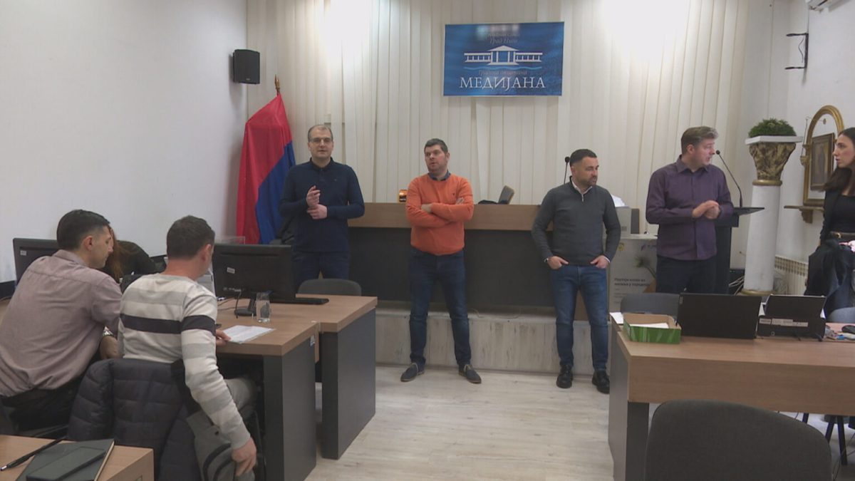 Градска општина Медијана у дијалогу са грађанима Дуваништа